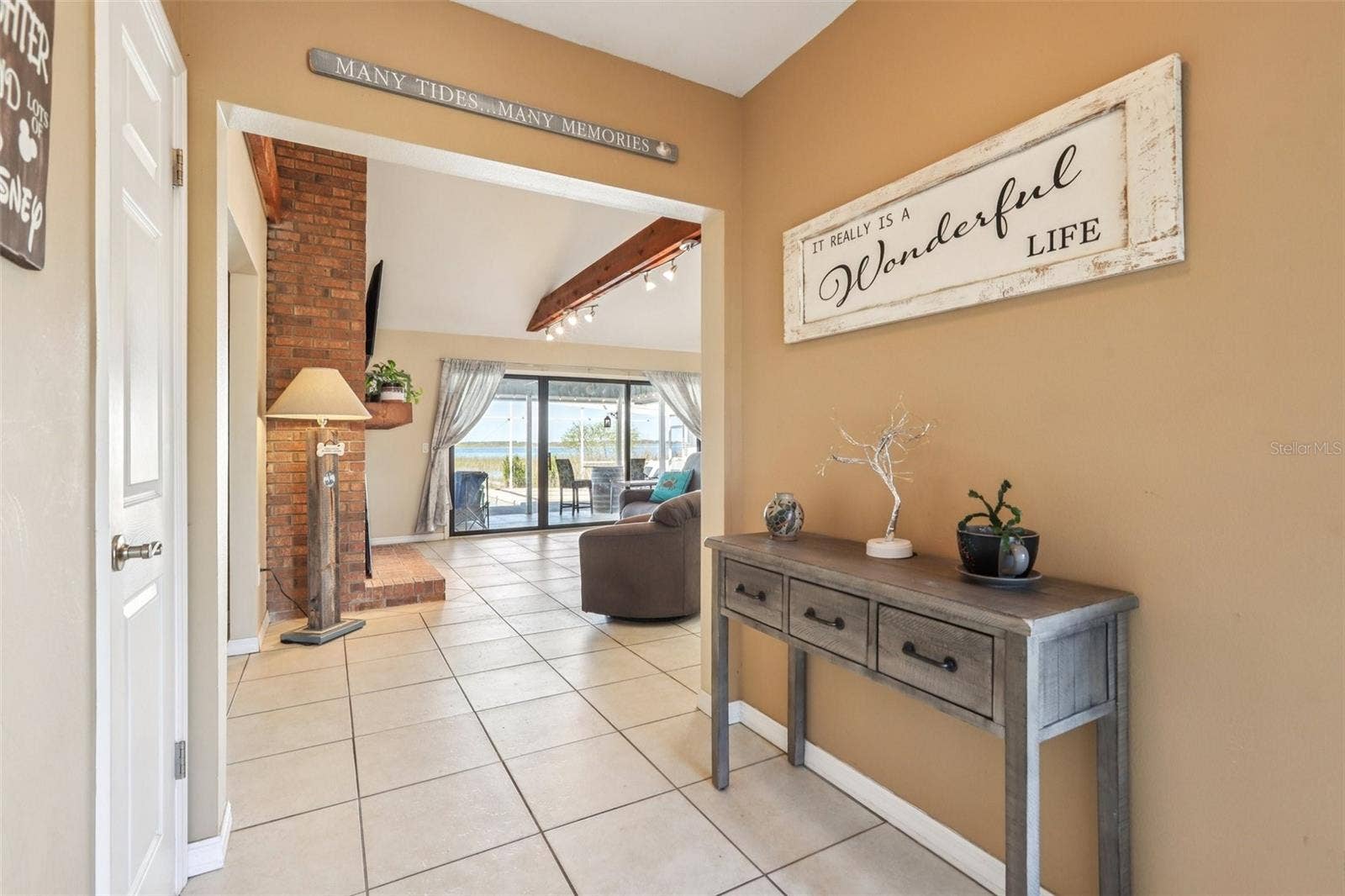 3050 CRUMP ROAD, Winter Haven, FL 33881 3050 CRUMP ROAD, Winter Haven, FL 33881