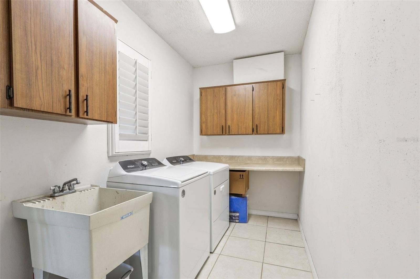 3050 CRUMP ROAD, Winter Haven, FL 33881 3050 CRUMP ROAD, Winter Haven, FL 33881