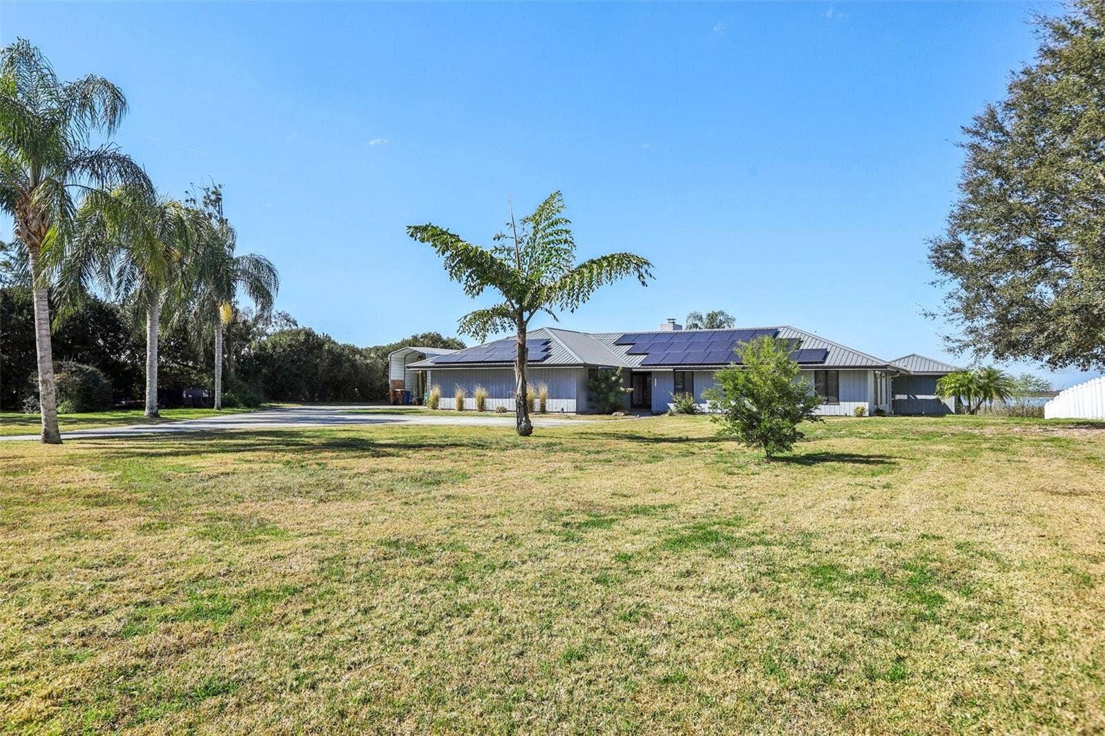 3050 CRUMP ROAD, Winter Haven, FL 33881 3050 CRUMP ROAD, Winter Haven, FL 33881