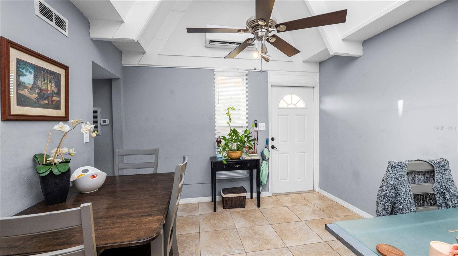 4311 CLUB CIRCLE, Lakeshore, FL 33854 4311 CLUB CIRCLE, Lakeshore, FL 33854