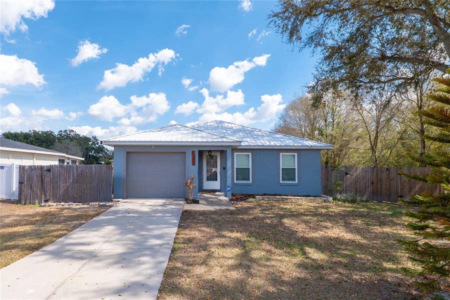 Property photo for 5526 KARAN COURT, Lakeland, FL