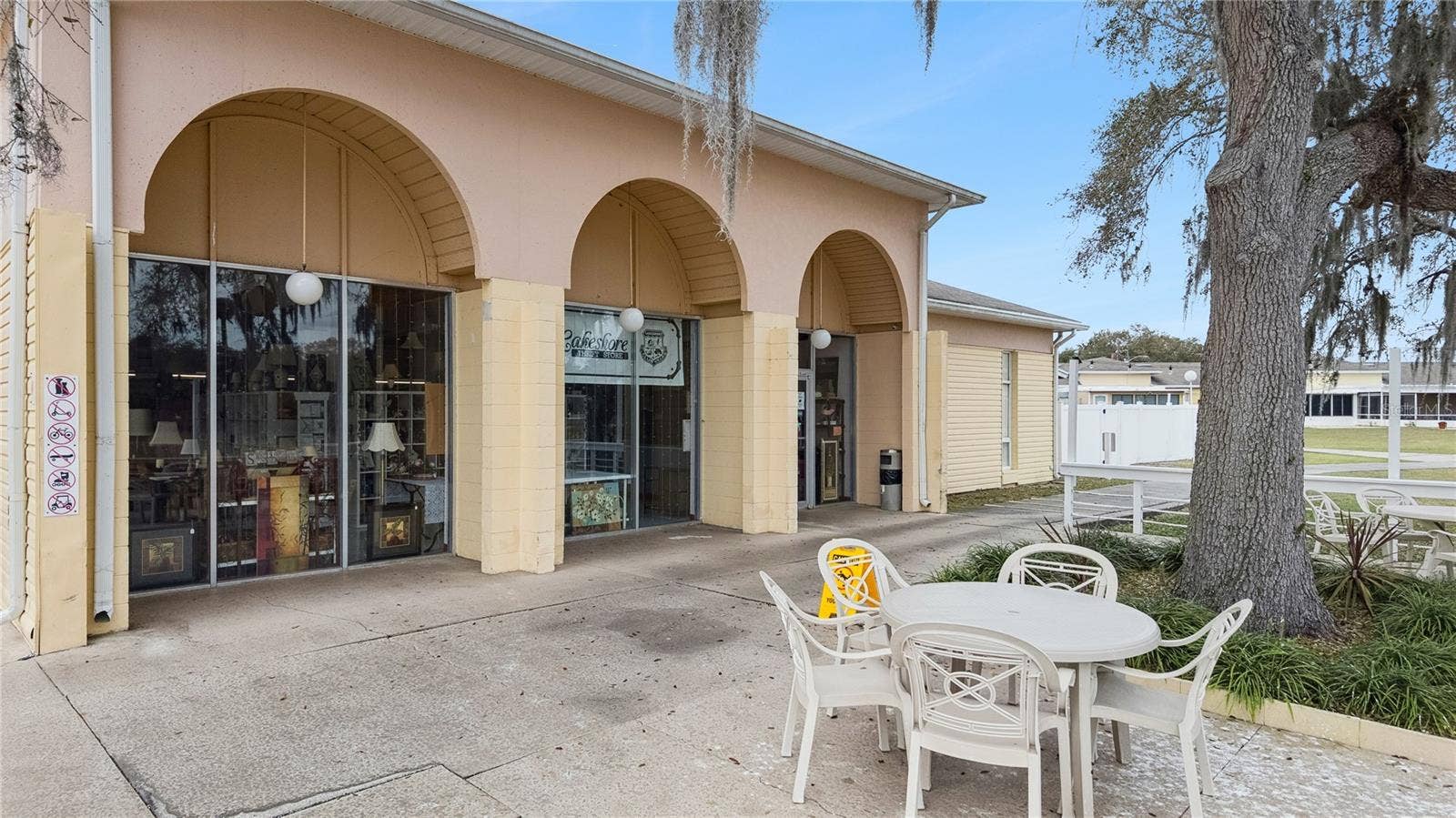 1703 CLUB CIRCLE, Lake Wales, FL 33854 1703 CLUB CIRCLE, Lake Wales, FL 33854