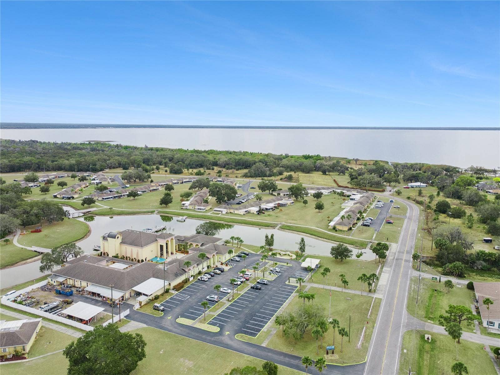 1703 CLUB CIRCLE, Lake Wales, FL 33854 1703 CLUB CIRCLE, Lake Wales, FL 33854