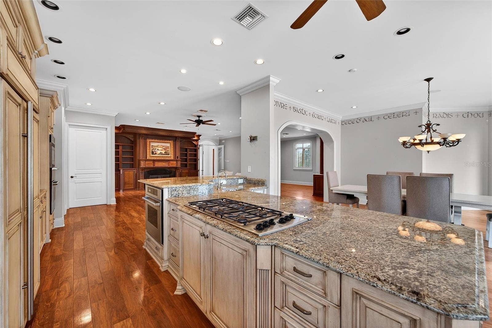 501 ADAMS BARN ROAD, Auburndale, FL 33823 501 ADAMS BARN ROAD, Auburndale, FL 33823