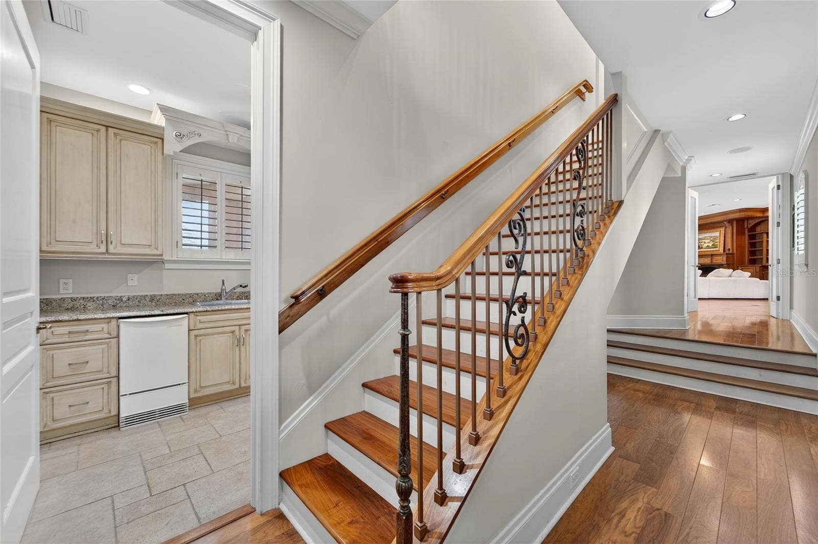 501 ADAMS BARN ROAD, Auburndale, FL 33823 Back stairs leading to primary bedroom