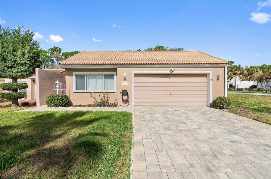 Property photo for 111 LAS FLORES, Winter Haven, FL