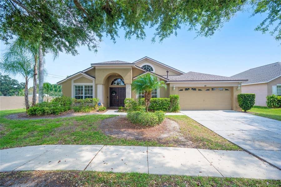 Property photo for 101 KIANA DRIVE, Brandon, FL