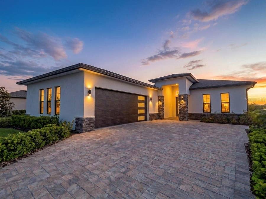 Property photo for 224 VALENCIA RIDGE DRIVE, Auburndale, FL