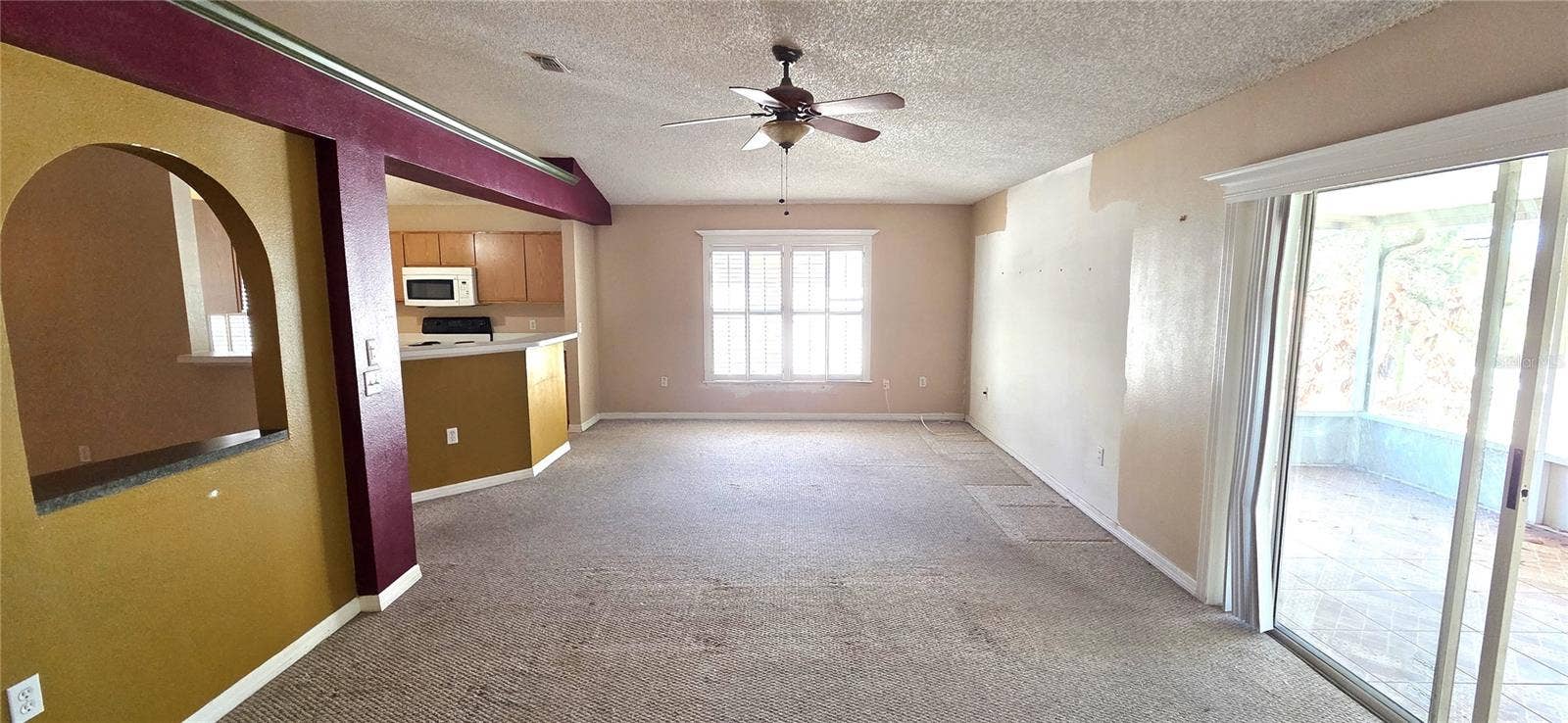 4716 LITTLE DENISE COURT, Valrico, FL 33594