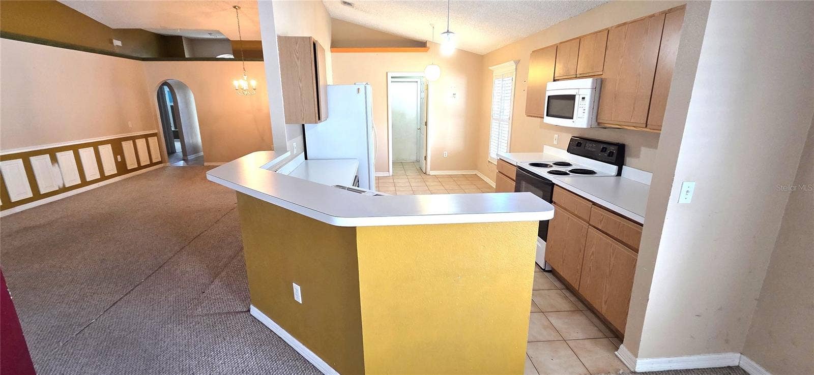 4716 LITTLE DENISE COURT, Valrico, FL 33594