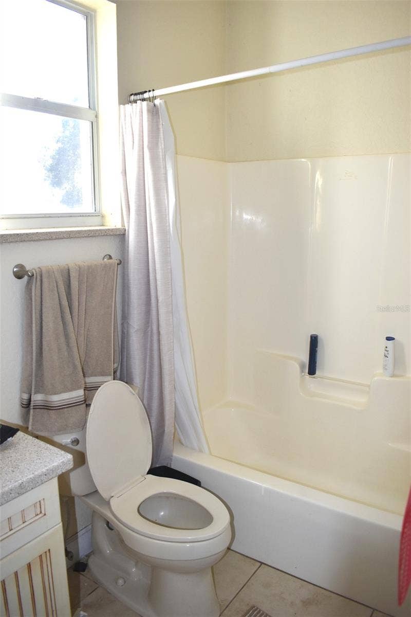 13800 COUNTY ROAD 450, Umatilla, FL 32784 13800 COUNTY ROAD 450, Umatilla, FL 32784