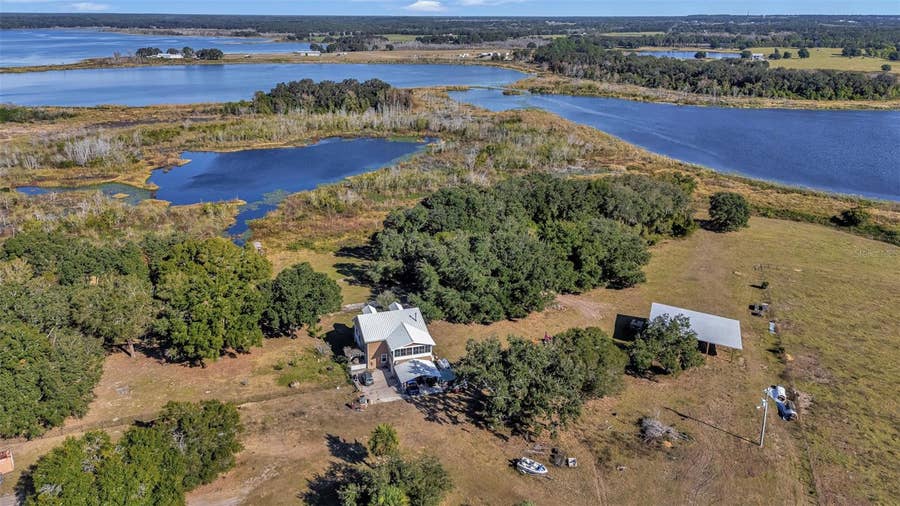 Property photo for 13800 COUNTY ROAD 450, Umatilla, FL