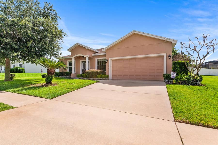 Property photo for 193 LAKE ARIETTA COURT, Auburndale, FL