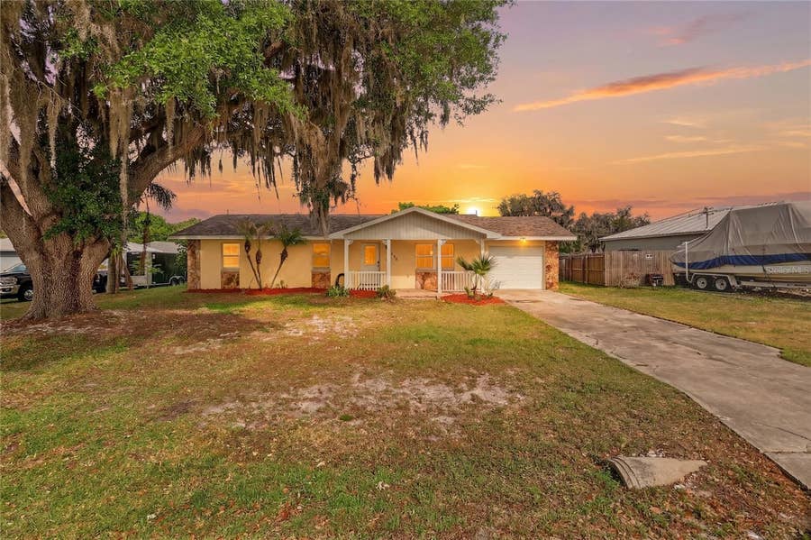 Property photo for 2609 TIMBERCREEK LOOP W, Lakeland, FL