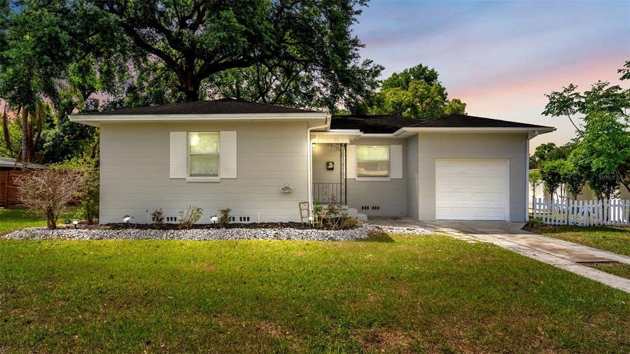 Property photo for 614 W SHADY LANE, Lakeland, FL