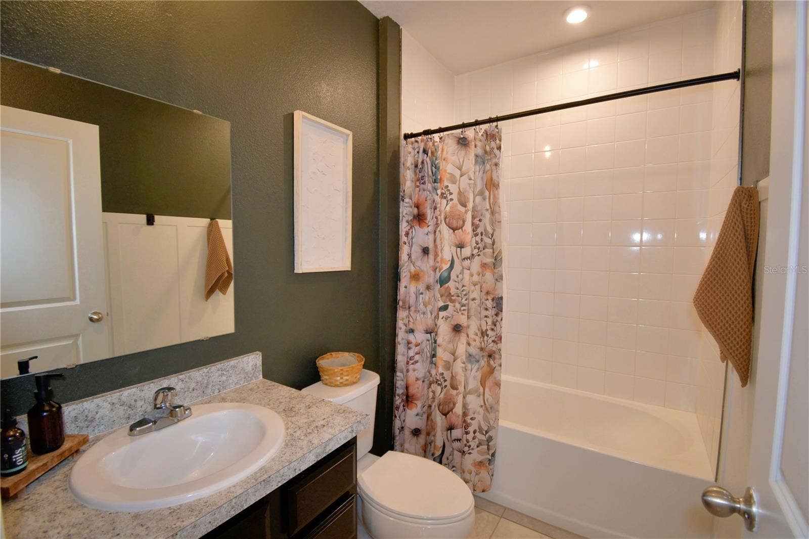 542 EAGLE LANDING BOULEVARD, Winter Haven, FL 33880 542 EAGLE LANDING BOULEVARD, Winter Haven, FL 33880