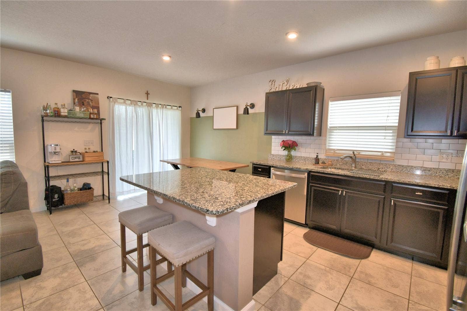 542 EAGLE LANDING BOULEVARD, Winter Haven, FL 33880 542 EAGLE LANDING BOULEVARD, Winter Haven, FL 33880