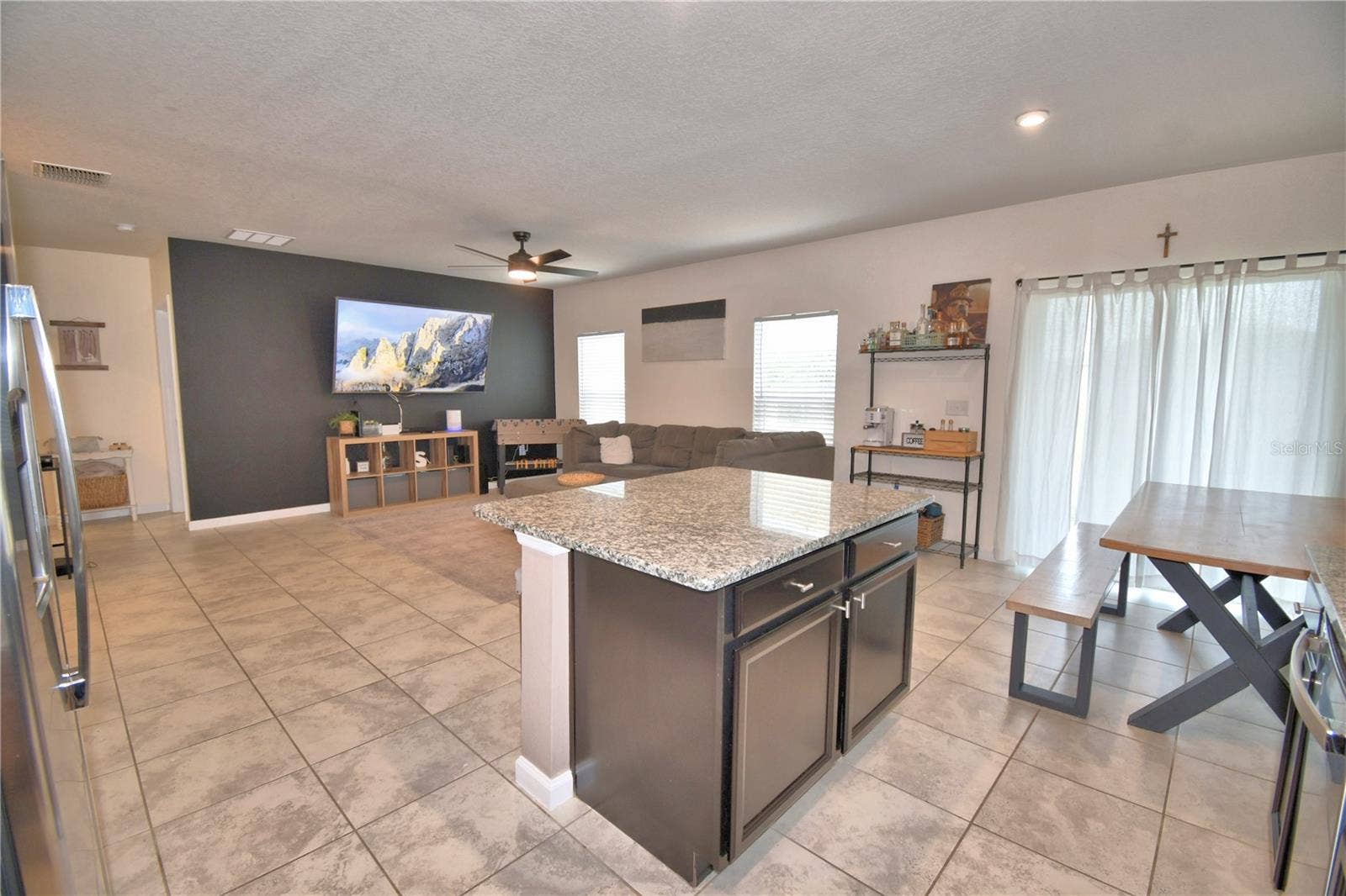542 EAGLE LANDING BOULEVARD, Winter Haven, FL 33880 542 EAGLE LANDING BOULEVARD, Winter Haven, FL 33880