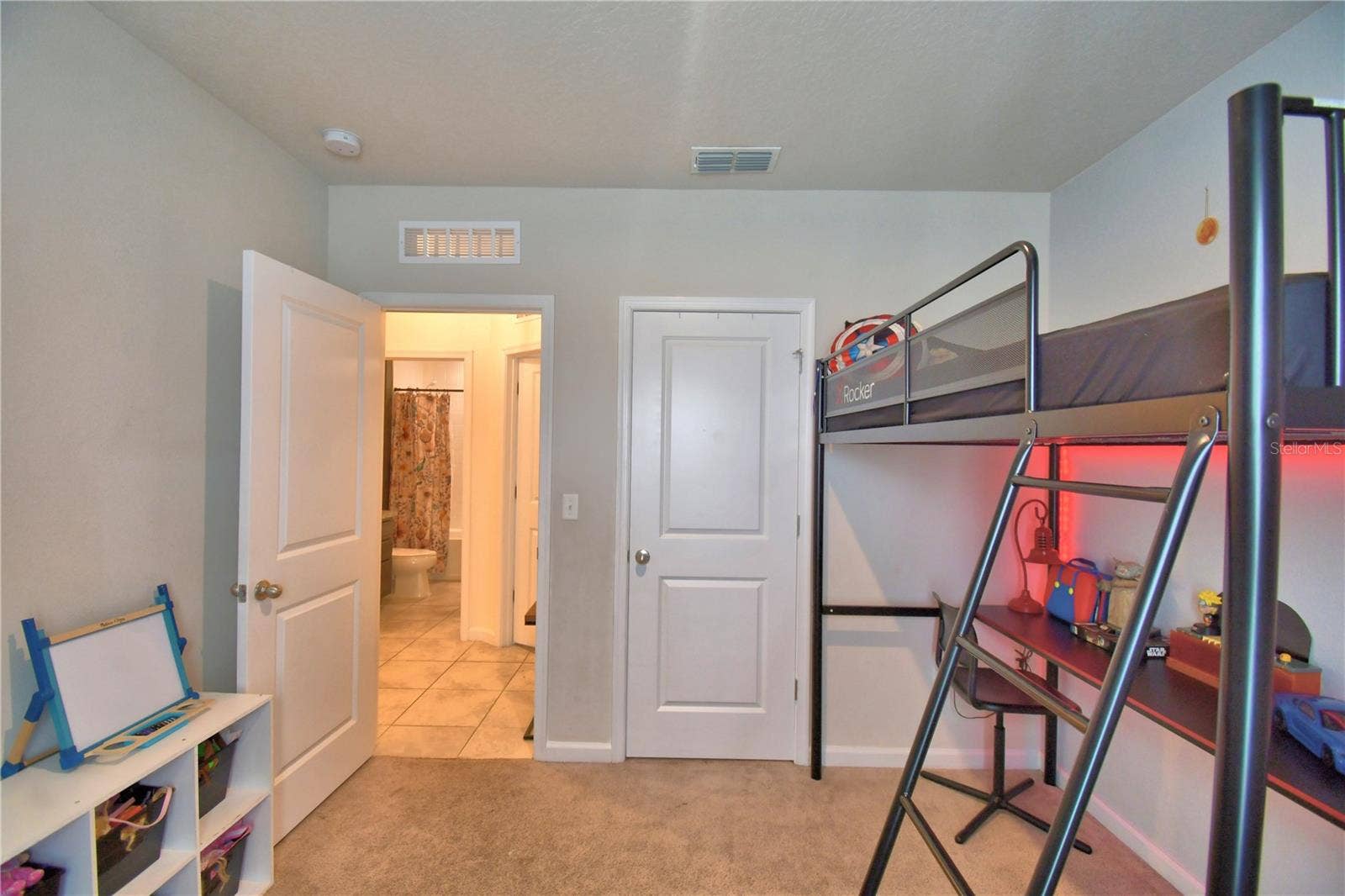 542 EAGLE LANDING BOULEVARD, Winter Haven, FL 33880 542 EAGLE LANDING BOULEVARD, Winter Haven, FL 33880