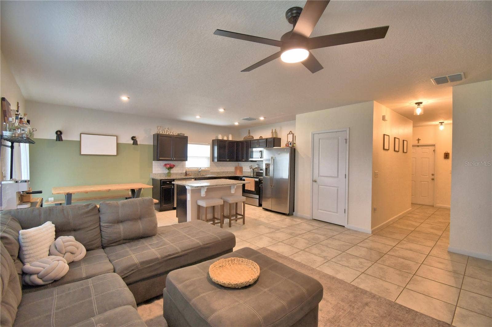 542 EAGLE LANDING BOULEVARD, Winter Haven, FL 33880 542 EAGLE LANDING BOULEVARD, Winter Haven, FL 33880