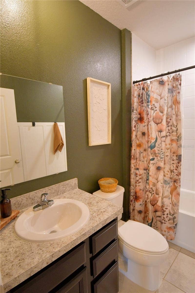 542 EAGLE LANDING BOULEVARD, Winter Haven, FL 33880 542 EAGLE LANDING BOULEVARD, Winter Haven, FL 33880