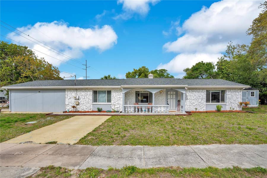 Property photo for 391 N WALTON AVENUE, Tarpon Springs, FL