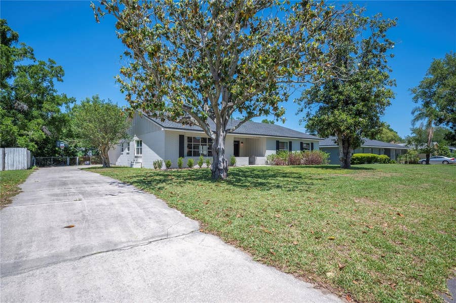 Property photo for 1308 GLENFORD LANE, Lakeland, FL