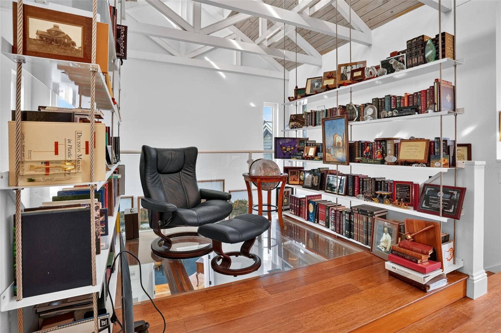 7950 BANNON FISH CAMP ROAD, Haines City, FL 33844 UPPER LIBRARY WITH GLASS FLOOR BANNON ISLAND L4961212