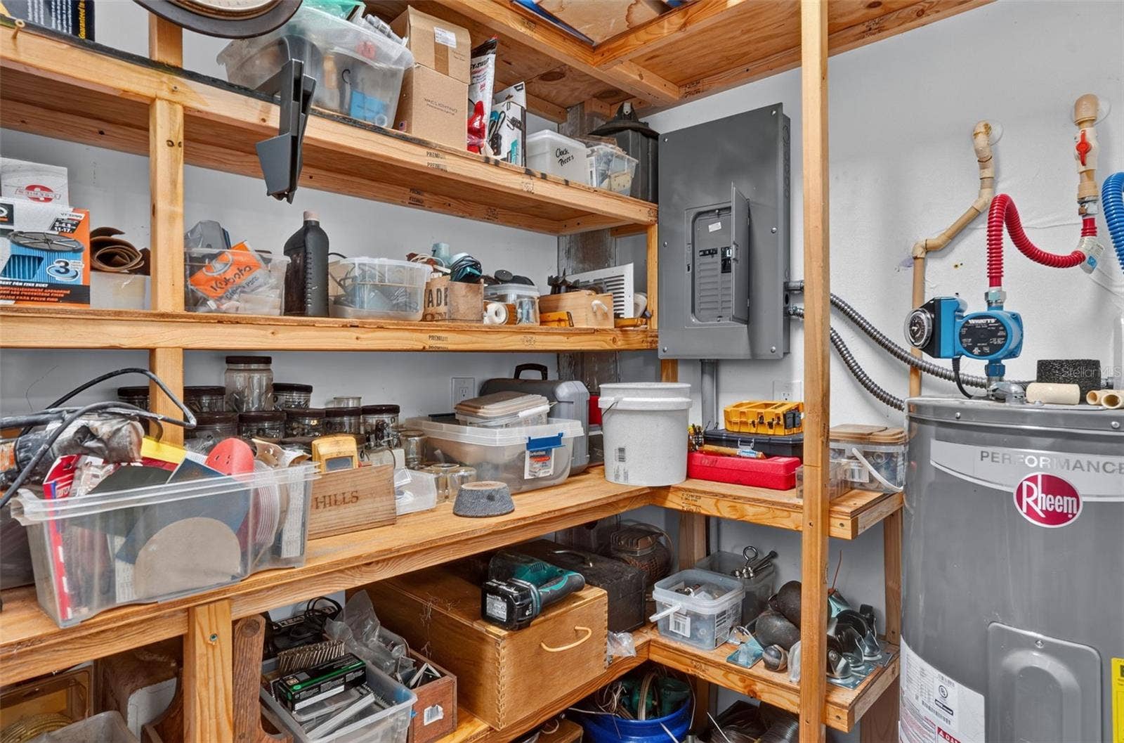 7950 BANNON FISH CAMP ROAD, Haines City, FL 33844 CARPORT BREEZEWAY OFF OF WORK SHOP BANNON ISLAND L4961212
