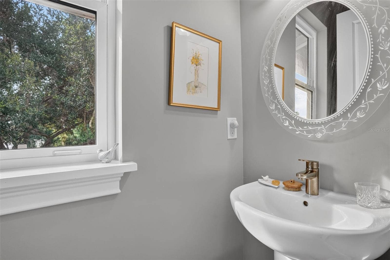 7950 BANNON FISH CAMP ROAD, Haines City, FL 33844 MASTER SUITE HALF BATHROOM BANNON ISLAND L4961212