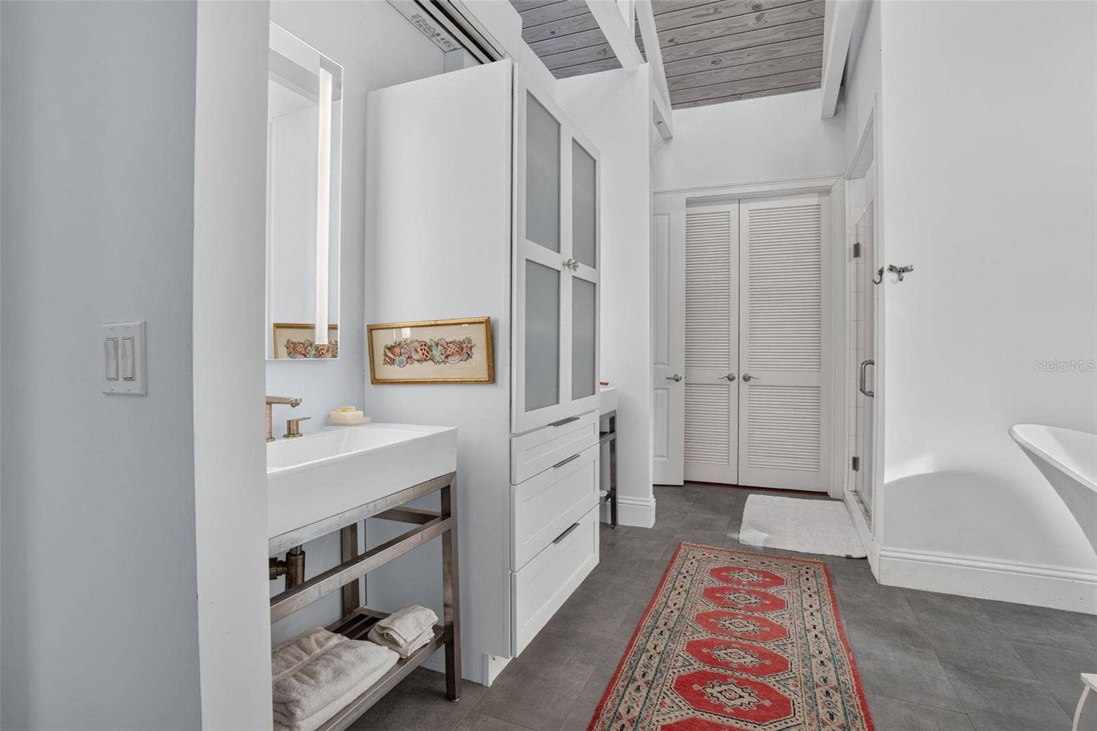 7950 BANNON FISH CAMP ROAD, Haines City, FL 33844 MASTER BATHROOM IN THE MASTER SUITE WITH TWO WALK IN CLOSETS BANNON ISLAND L4961212