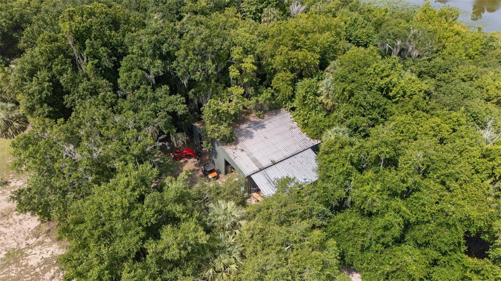 7950 BANNON FISH CAMP ROAD, Haines City, FL 33844 50X50 CLIMATE CONTROLLED METAL BARN WORK SHOP BANNON ISLAND L4961212