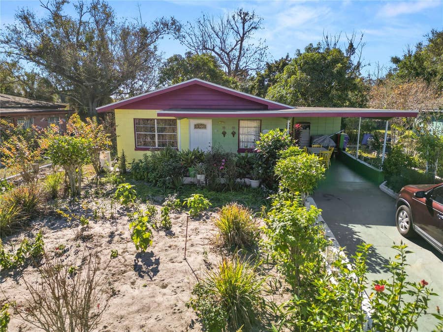Property photo for 300 AVENUE V NE, Winter Haven, FL