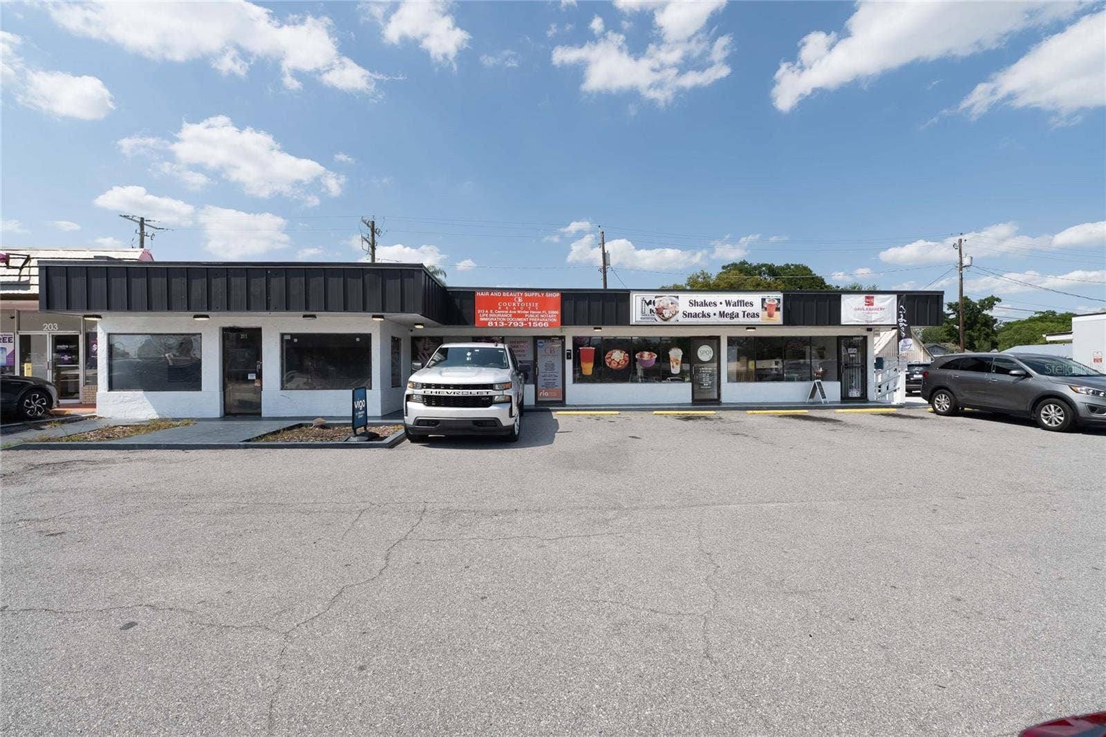 211 E CENTRAL AVENUE, Winter Haven, FL 33880
