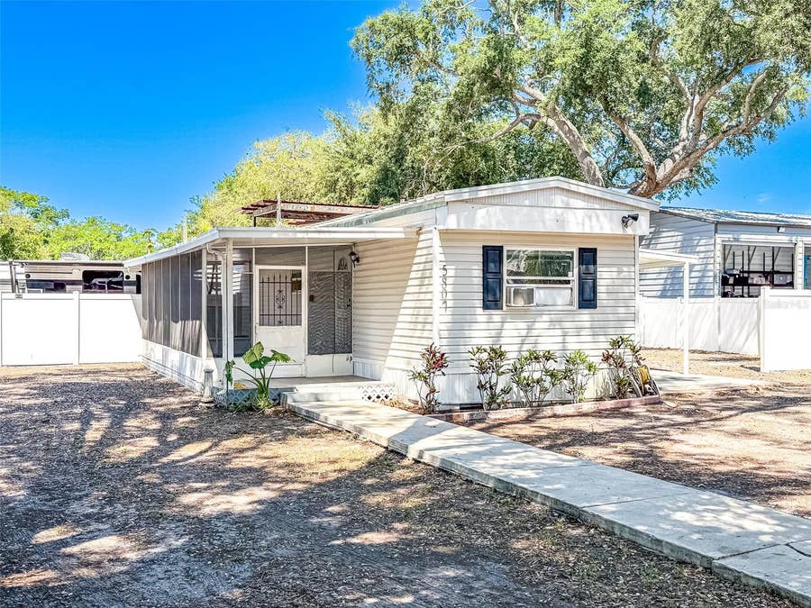 Property photo for 5807 BARRY LANE, Tampa, FL