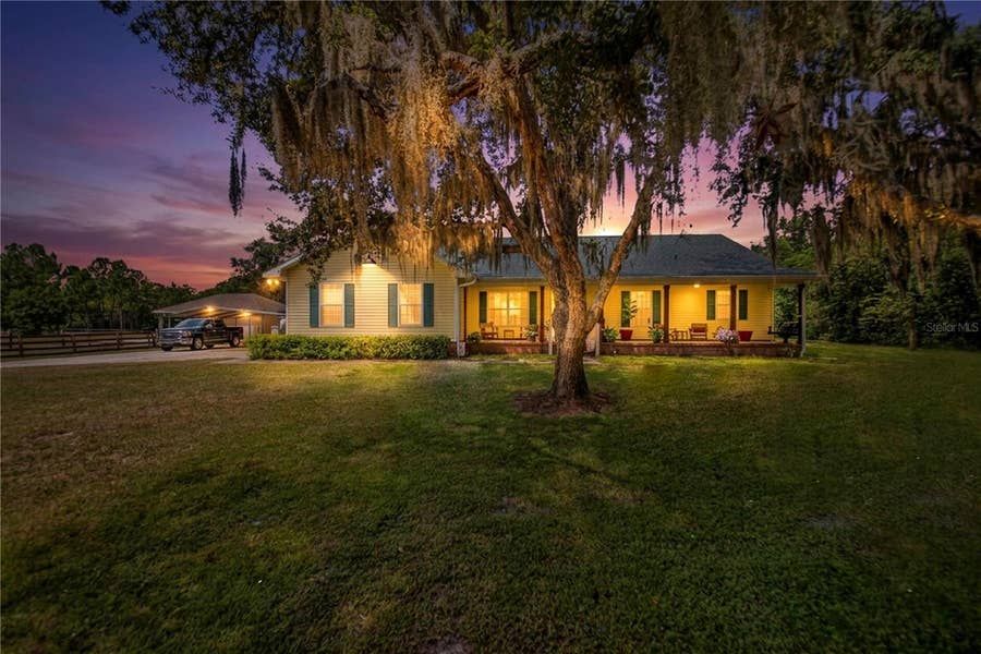 Property photo for 23 OAKWOOD RD, Winter Haven, FL