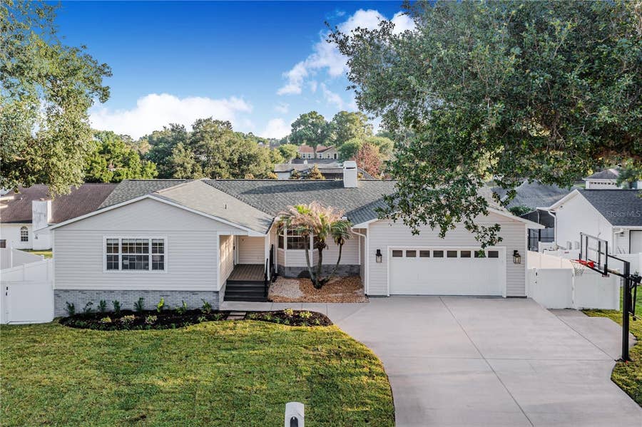 Property photo for 1930 MATTHEW COURT, Lakeland, FL