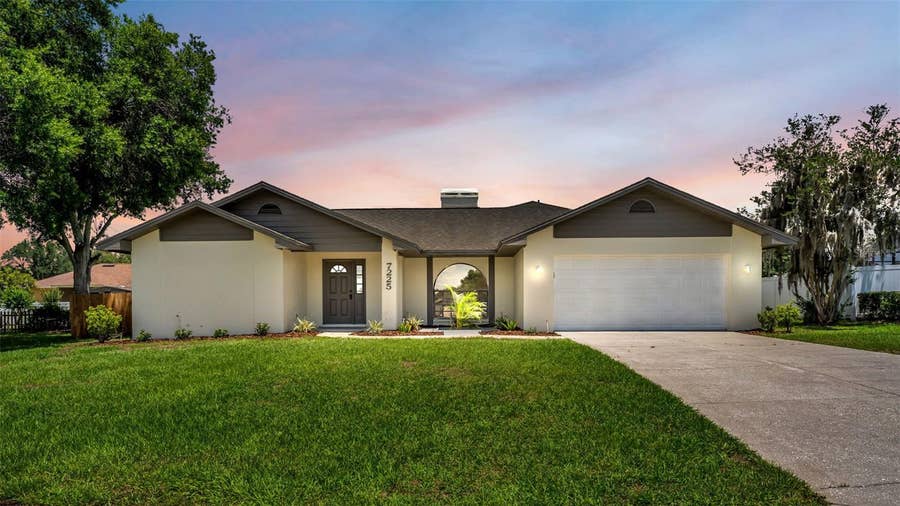 Property photo for 7225 HILEMAN DRIVE E, Lakeland, FL