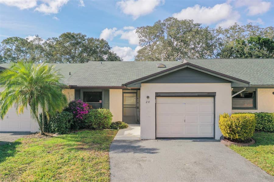 Property photo for 24 BUCK CIRCLE, Haines City, FL