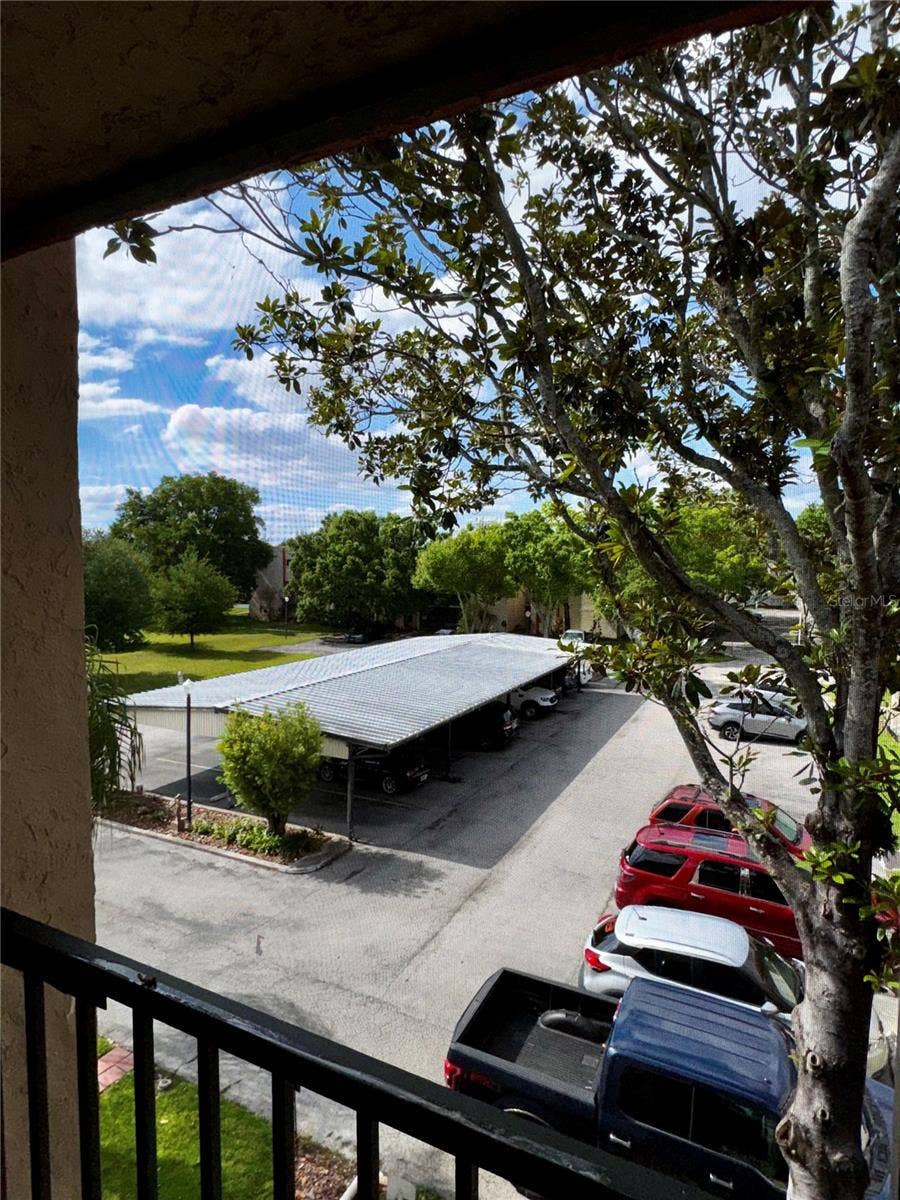 1130 N LAKE PARKER AVENUE, #E332, Lakeland, FL 33805 1130 N LAKE PARKER AVENUE, #E332, Lakeland, FL 33805