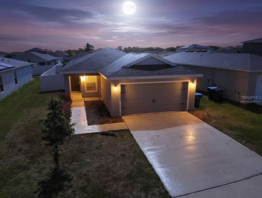 Property photo for 1923 GOLDEN BEAK DRIVE, Eagle Lake, FL