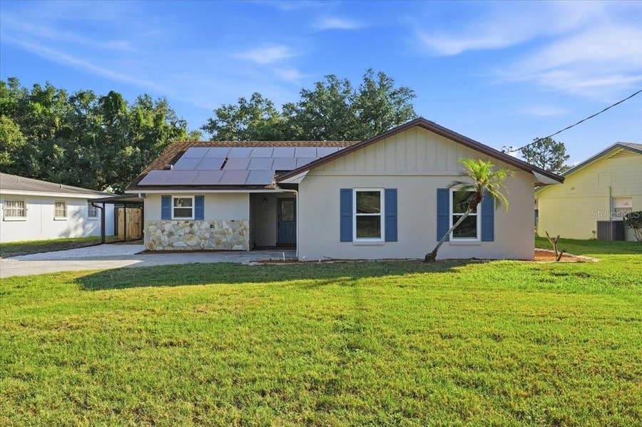 Property photo for 430 HILLCREST DRIVE SE, Winter Haven, FL