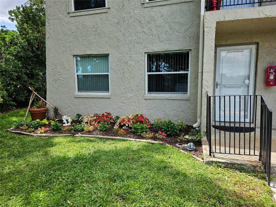 Property photo for 1103 CYPRESS GARDENS BOULEVARD, #17, Winter Haven, FL
