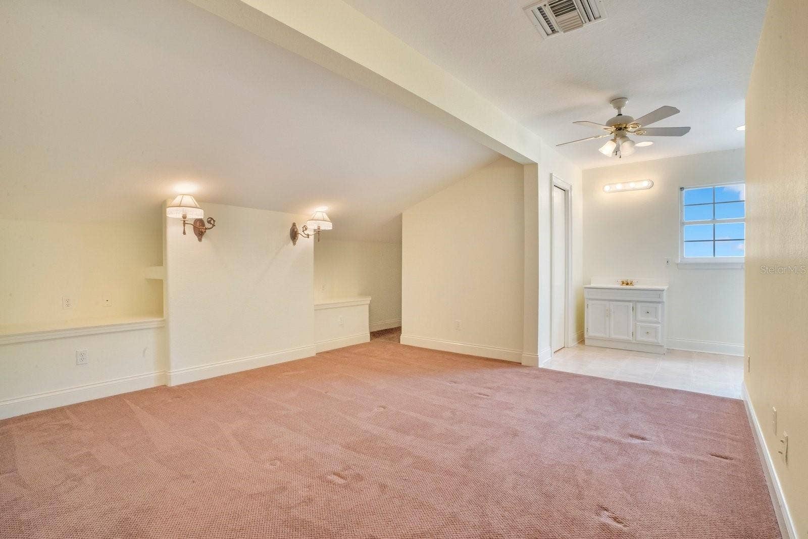 133 VAN FLEET COURT, Auburndale, FL 33823 133 VAN FLEET COURT, Auburndale, FL 33823