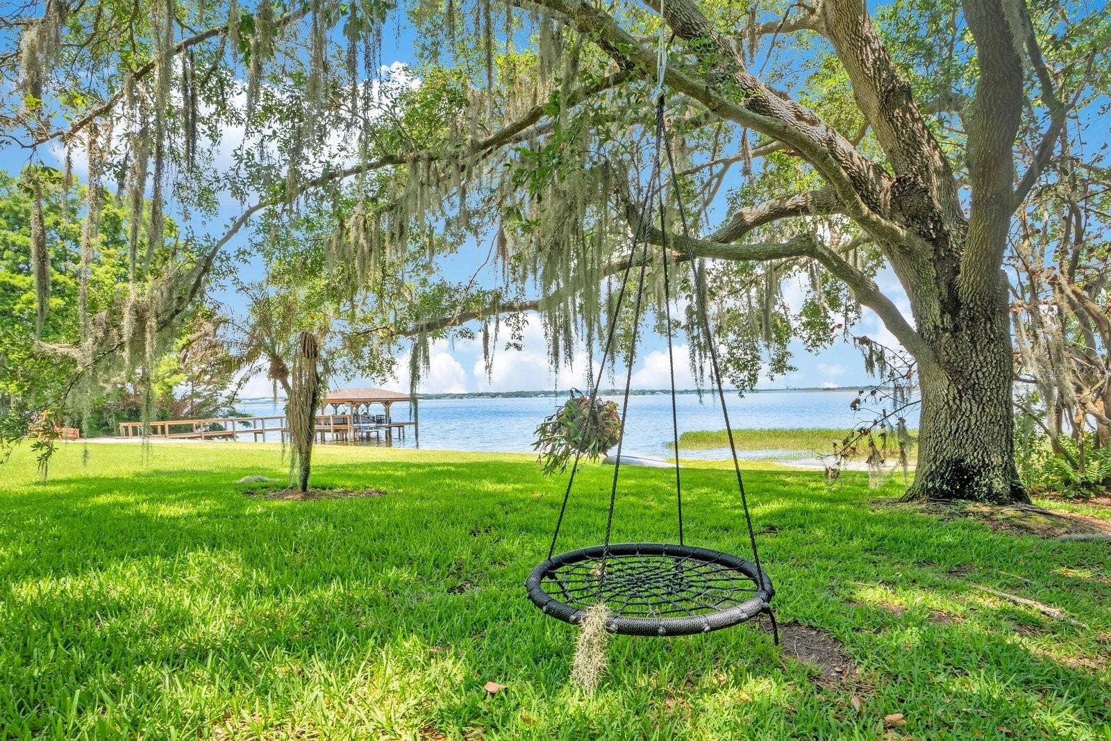 133 VAN FLEET COURT, Auburndale, FL 33823 133 VAN FLEET COURT, Auburndale, FL 33823