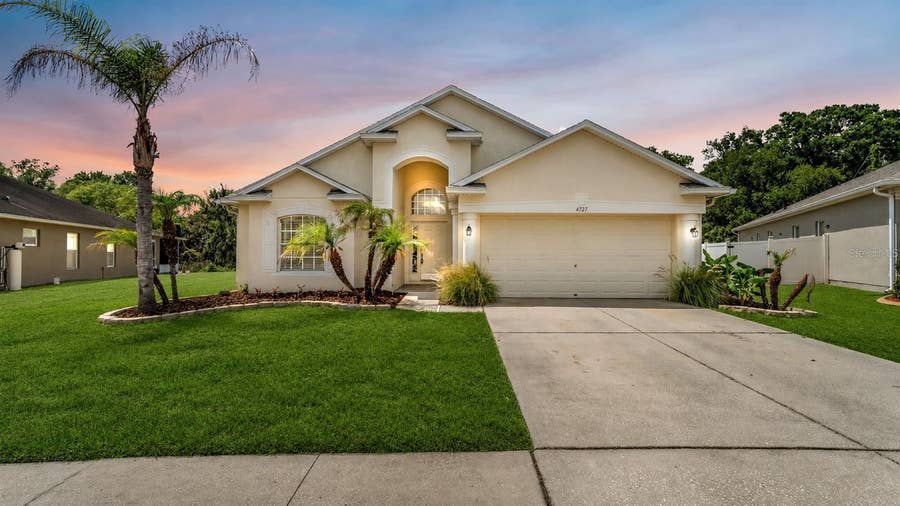 Property photo for 4727 HICKORY STREAM LANE, Mulberry, FL