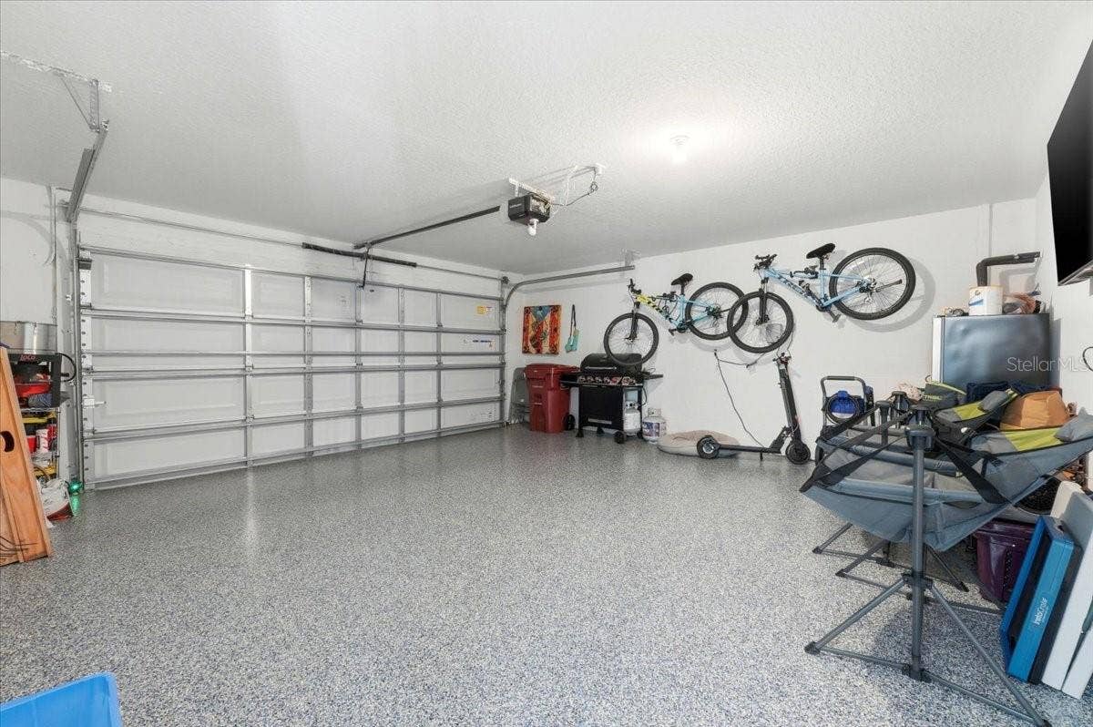 1211 TAHITIAN SUNRISE DRIVE, Plant City, FL 33565 1211 TAHITIAN SUNRISE DRIVE, Plant City, FL 33565
