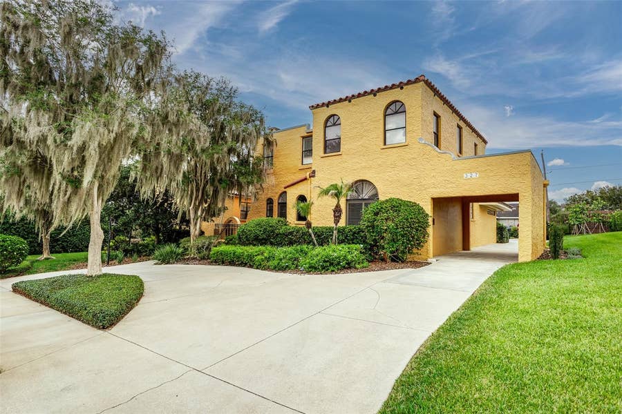 Property photo for 327 MIRAMAR ROAD, Lakeland, FL