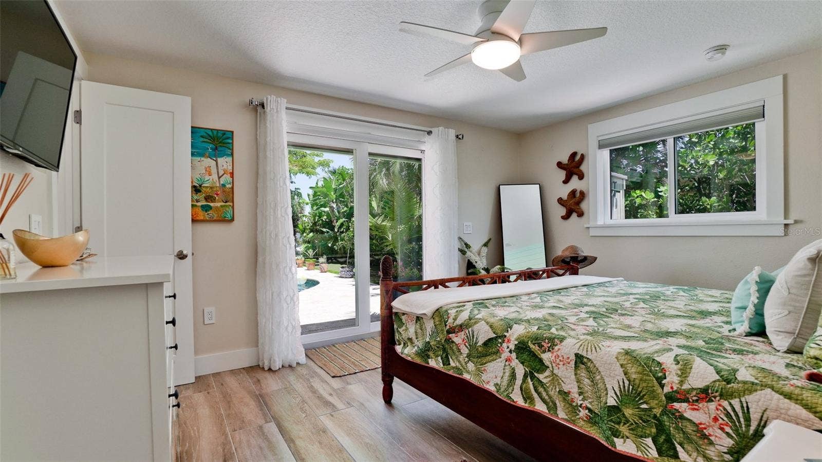 522 68TH STREET, Holmes Beach, FL 34217 522 68TH STREET, Holmes Beach, FL 34217