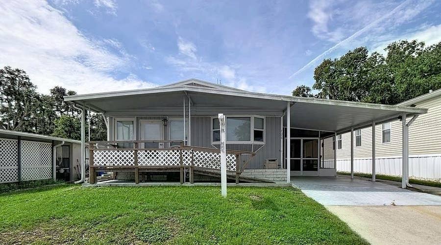 Property photo for 526 CASSANDRA LANE, Lakeland, FL